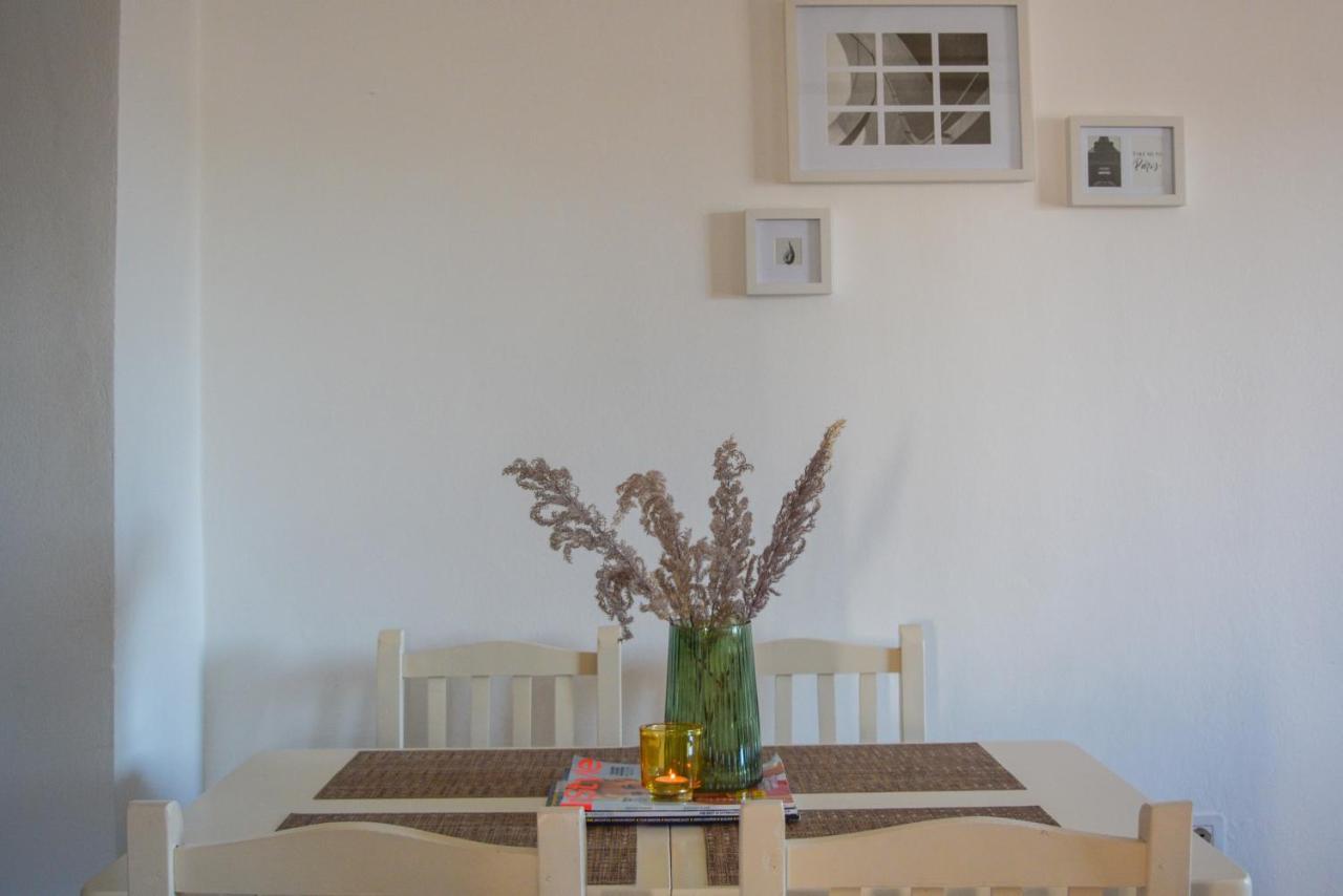 Moraceae Lovely Apartment Tirana Bagian luar foto